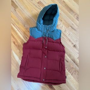 Patagonia Bivy Down Vest - red and blue. Size Medium